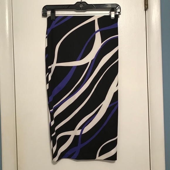 Two piece outfit - Picture 3 of 4